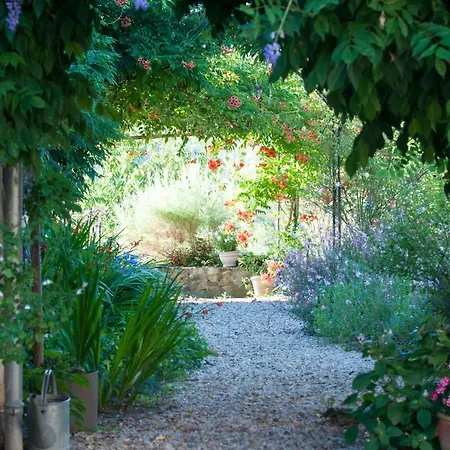 D'hotes Secret Pyrenees