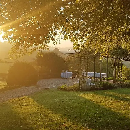 D'hotes Secret Pyrenees לינה וארוחת בוקר