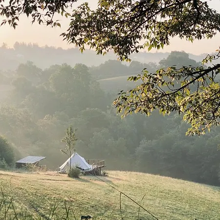 D'hotes Secret Pyrenees Bed & Breakfast