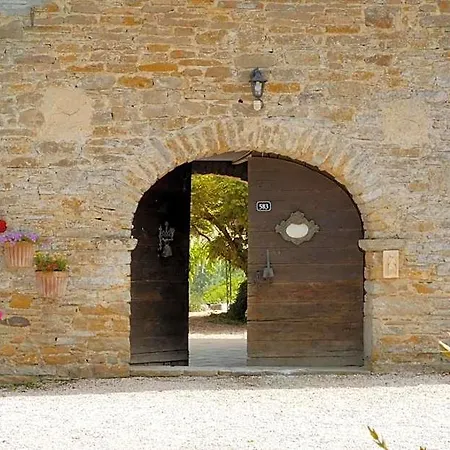 D'hotes Secret Pyrenees 3*