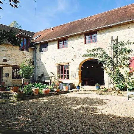 D'hotes Secret Pyrenees Bed & Breakfast Lasseube