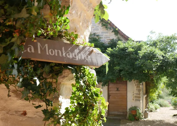 D'hotes Secret Pyrenees Bed & Breakfast Lasseube